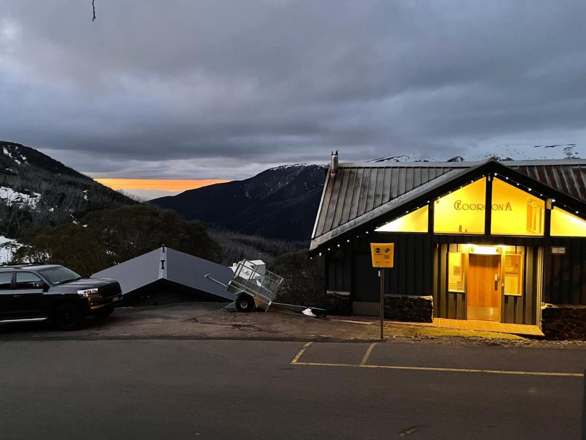 Cooroona Alpine Lodge ฟอลส์ครีก ภายนอก รูปภาพ
