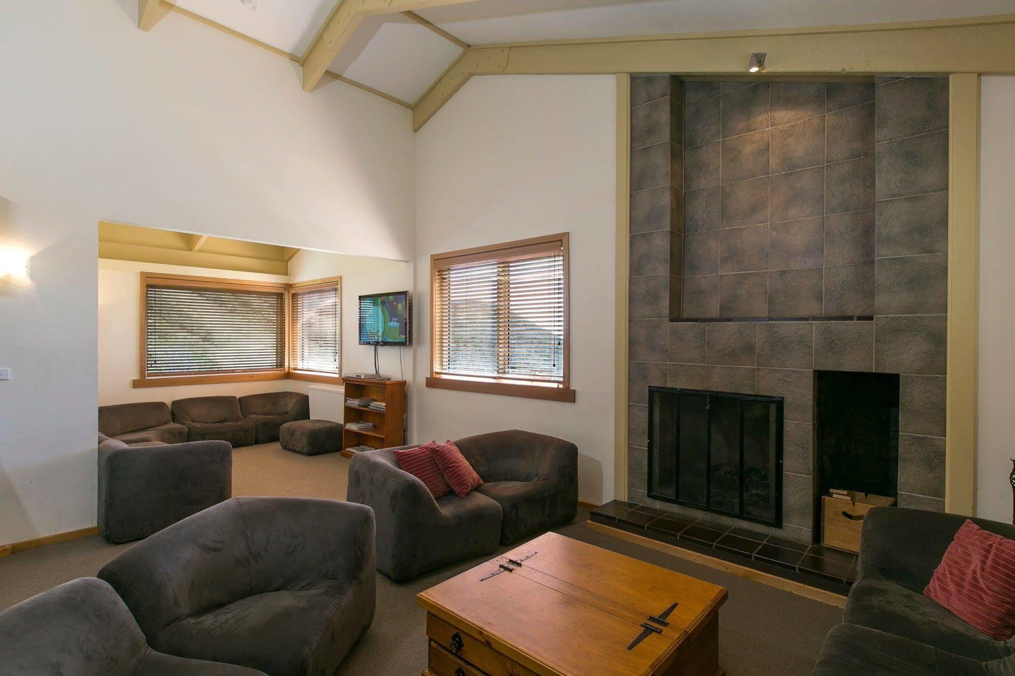 Cooroona Alpine Lodge ฟอลส์ครีก ภายนอก รูปภาพ
